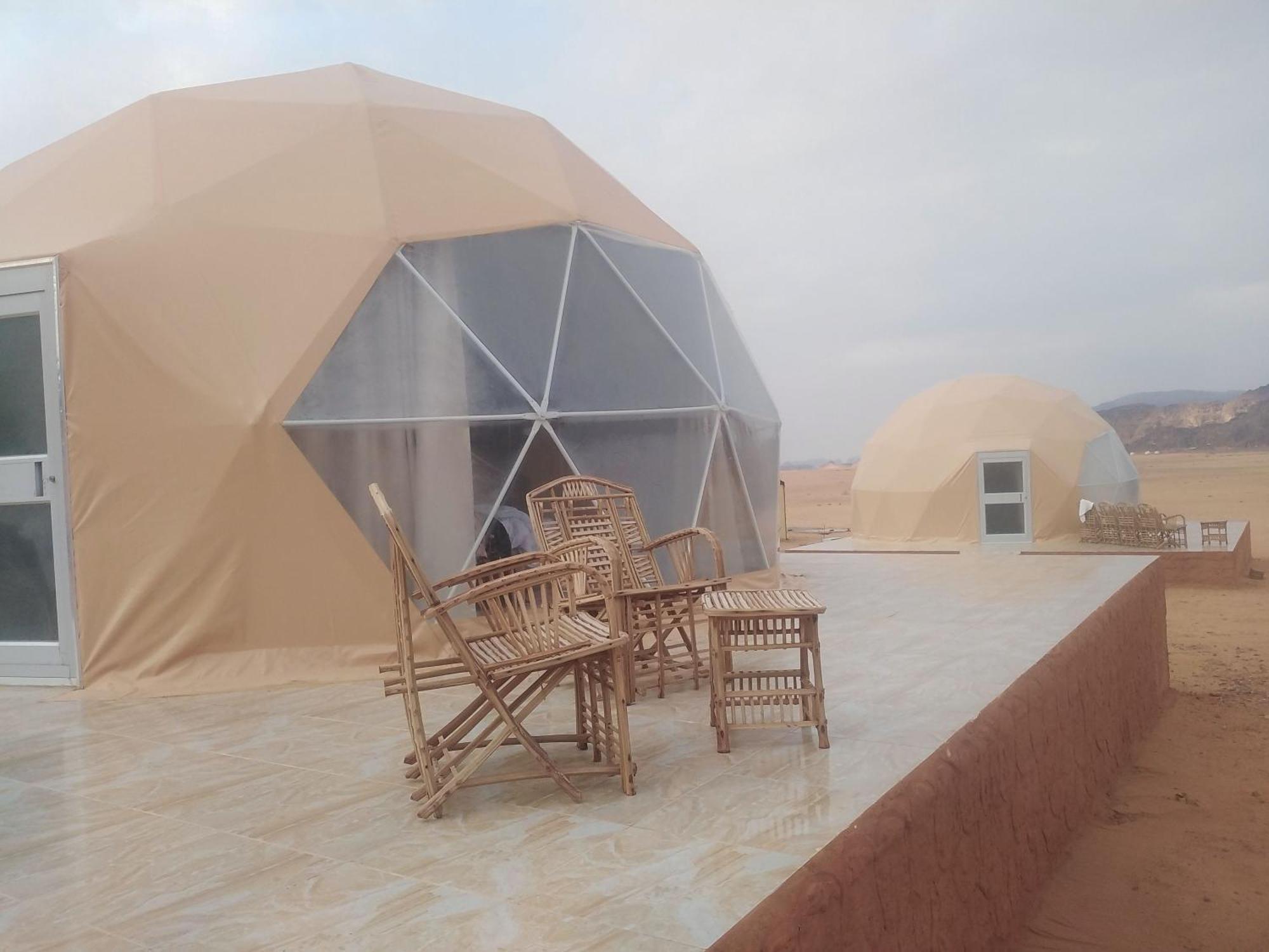 Wadi Rum Aviva Camp Buitenkant foto